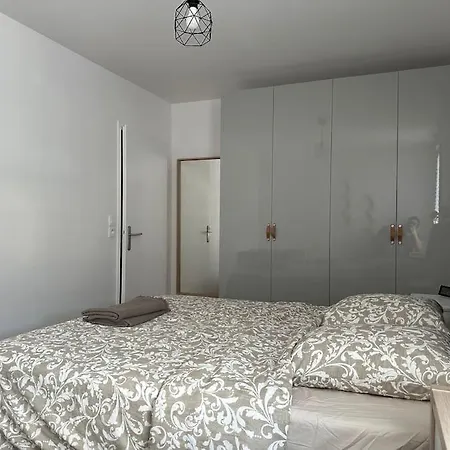 Apartment In Compiegne Margny-les-Compiegne